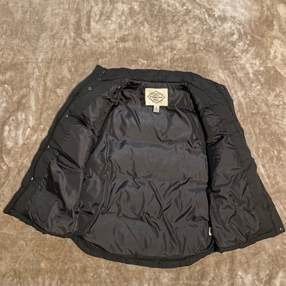 St. John’s Bay Puffy Vest Size Medium - Picture 4 of 5